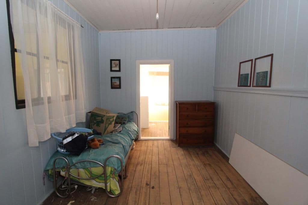 125 Douglas, TENTERFIELD NSW 2372, Tenterfield - Thumbnail 3