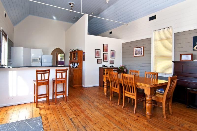 4 Robertson Street, HELENSBURGH NSW 2508, Helensburgh - Thumbnail 2
