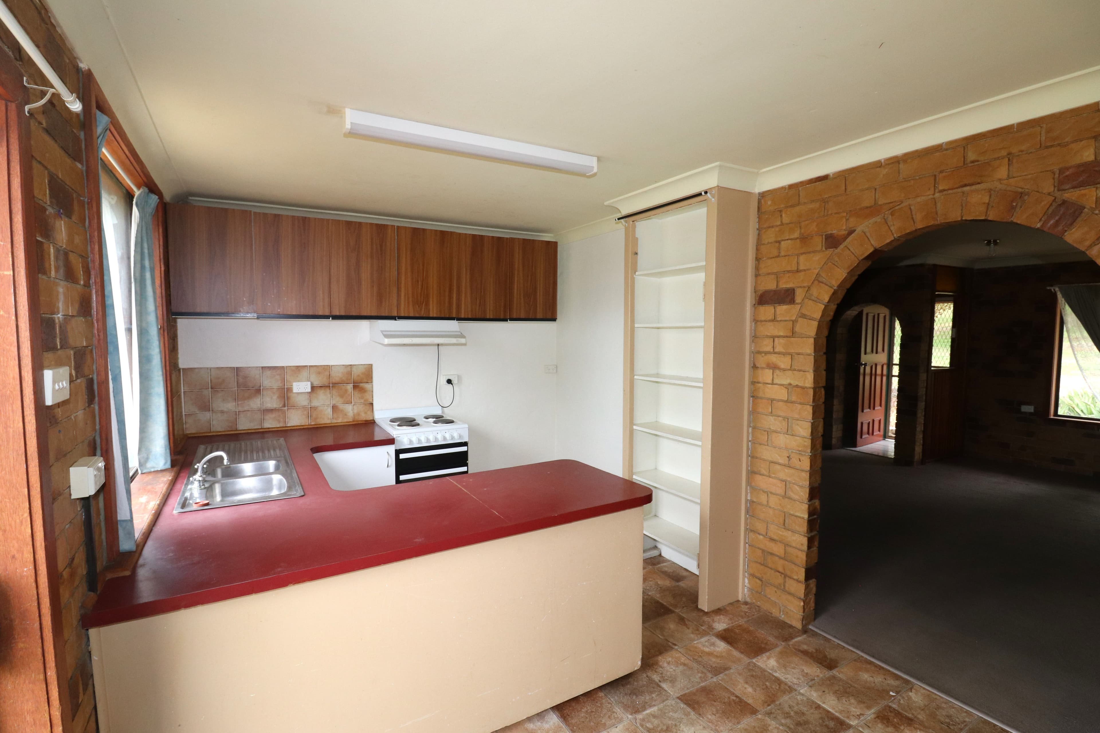 12 Bates Avenue, Glen Innes NSW 2370, Glen Innes - Thumbnail 4