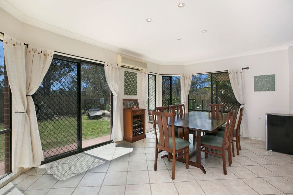 76 Senden Crescent, MANLY WEST QLD 4179, Manly West - Thumbnail 5