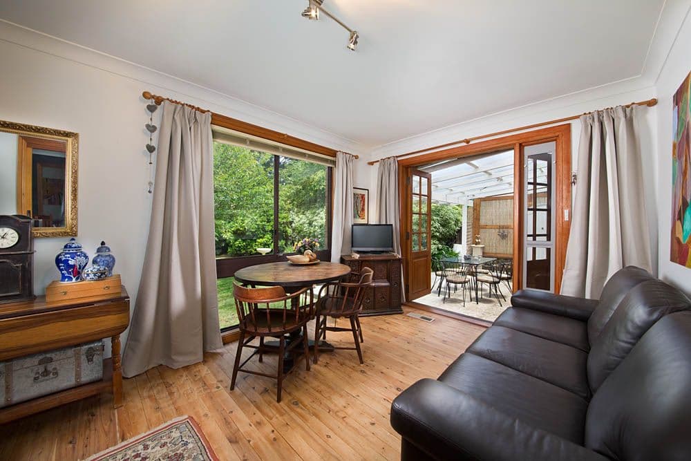 25 Belvidere Avenue, Blackheath - Thumbnail 3