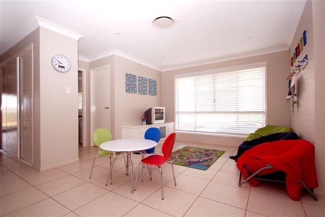 14 Underwood Grove, Kardinya, WA, 6163, Kardinya - Thumbnail 4