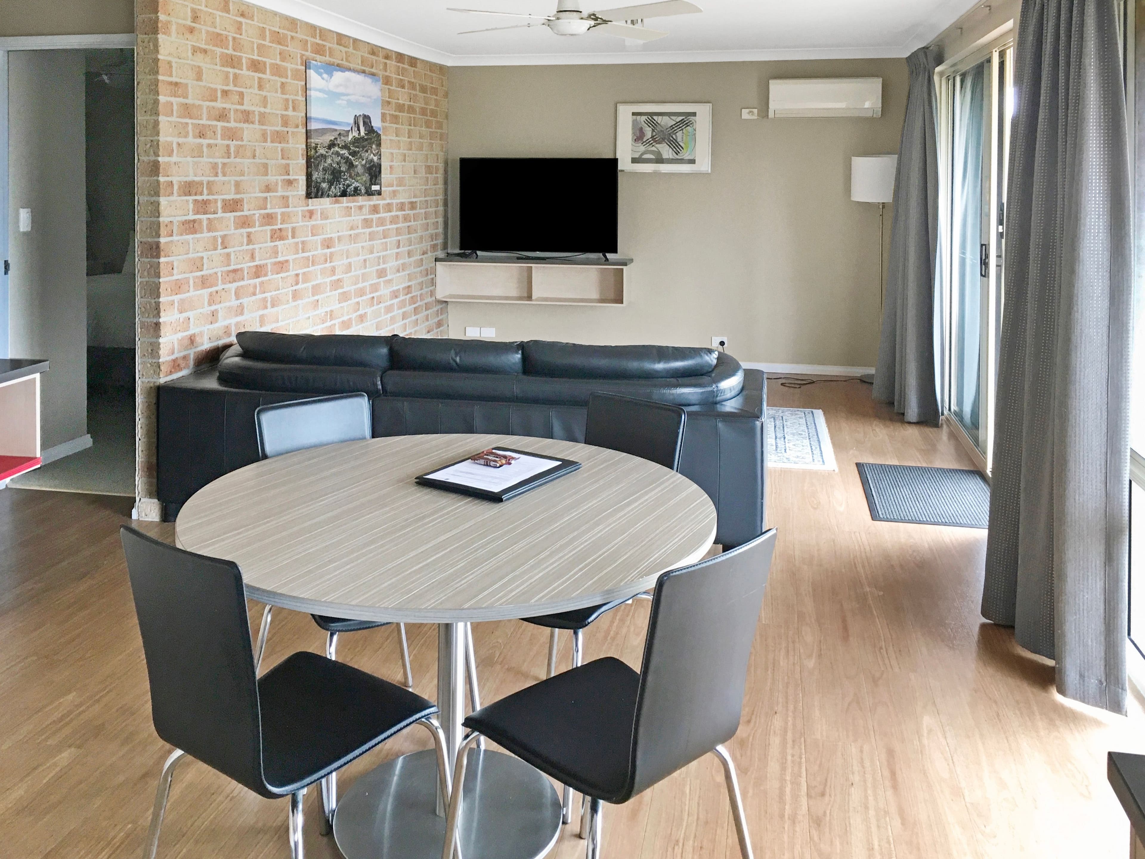 212 Albany Highway, Centennial Park WA 6330, Centennial Park - Thumbnail 2