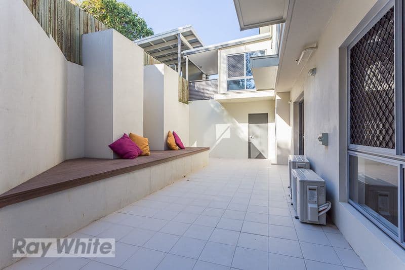 10 Raffles Street, Mount Gravatt East QLD 4122, Mount Gravatt East - Image 1