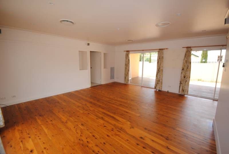26 Boonah Street, GRIFFITH NSW 2680, Griffith - Thumbnail 3
