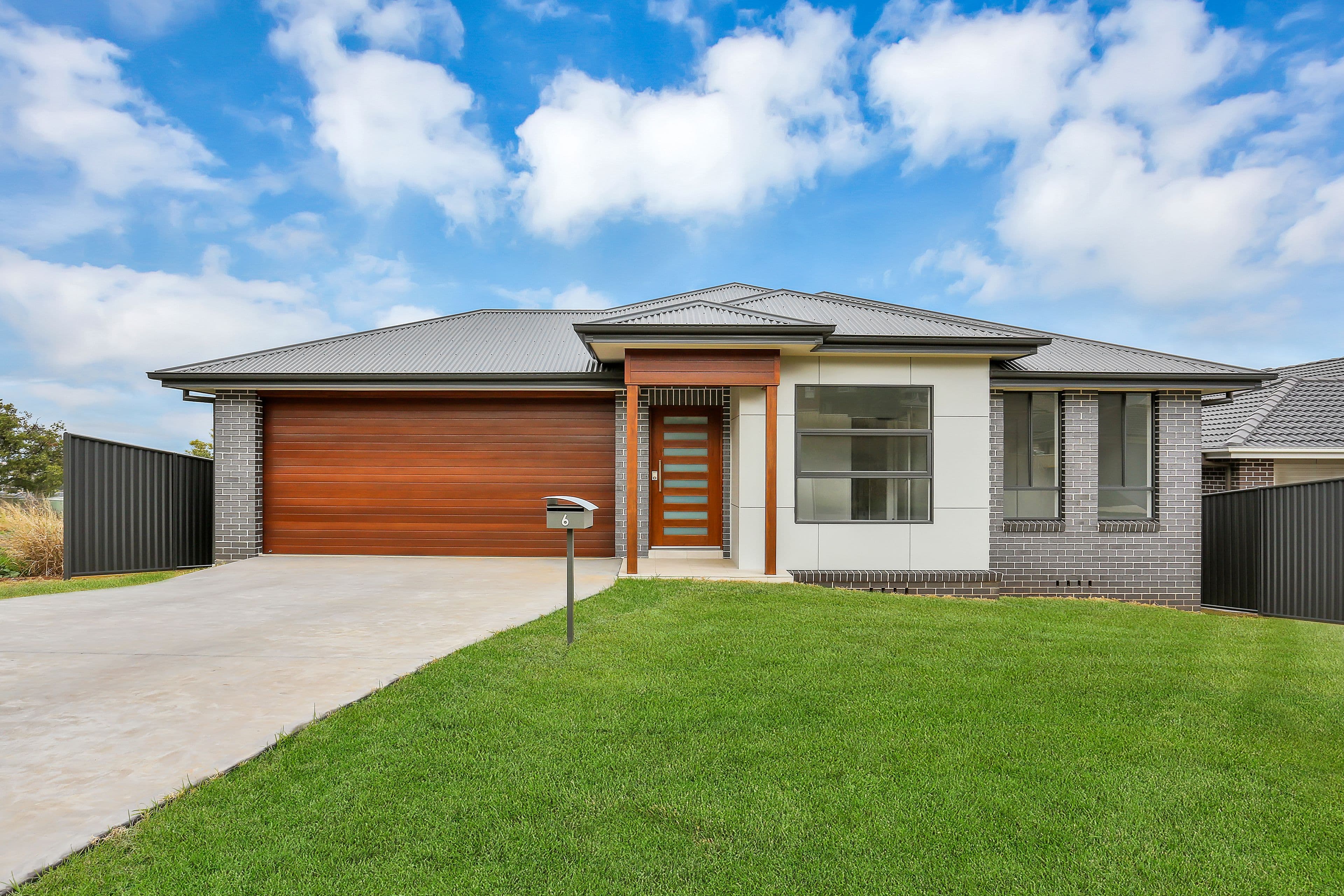 6 Conway Close, Tamworth NSW 2340, Tamworth - Image 1