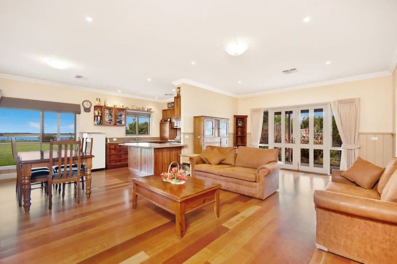 297 Cobden South Ecklin Road, ELINGAMITE VIC 3266, Elingamite North - Thumbnail 3