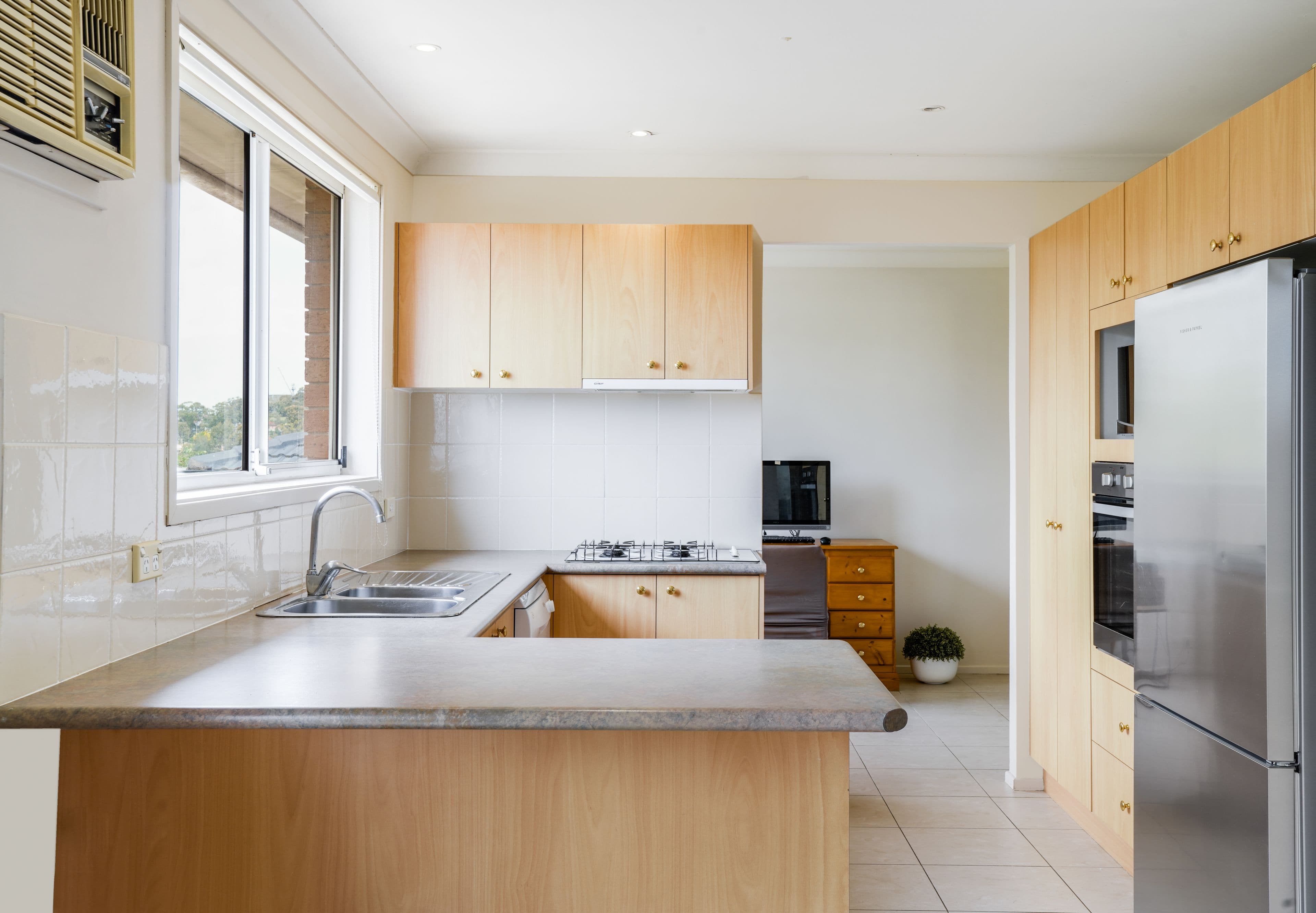 76 Crispsparkle Drive, Ambarvale NSW 2560, Ambarvale - Thumbnail 3