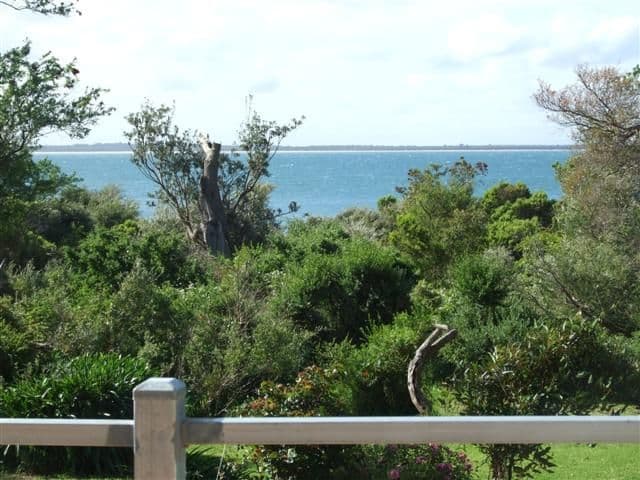 9 Glen Isla Court, COWES VIC 3922, Cowes - Thumbnail 2