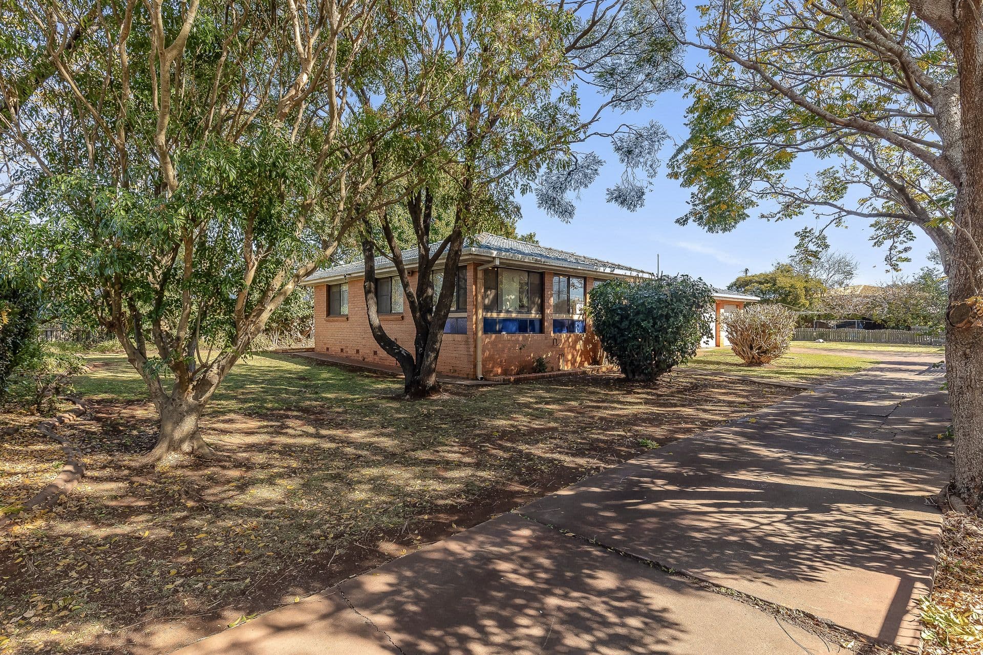 505 Greenwattle Street, Glenvale QLD 4350, Glenvale - Thumbnail 2