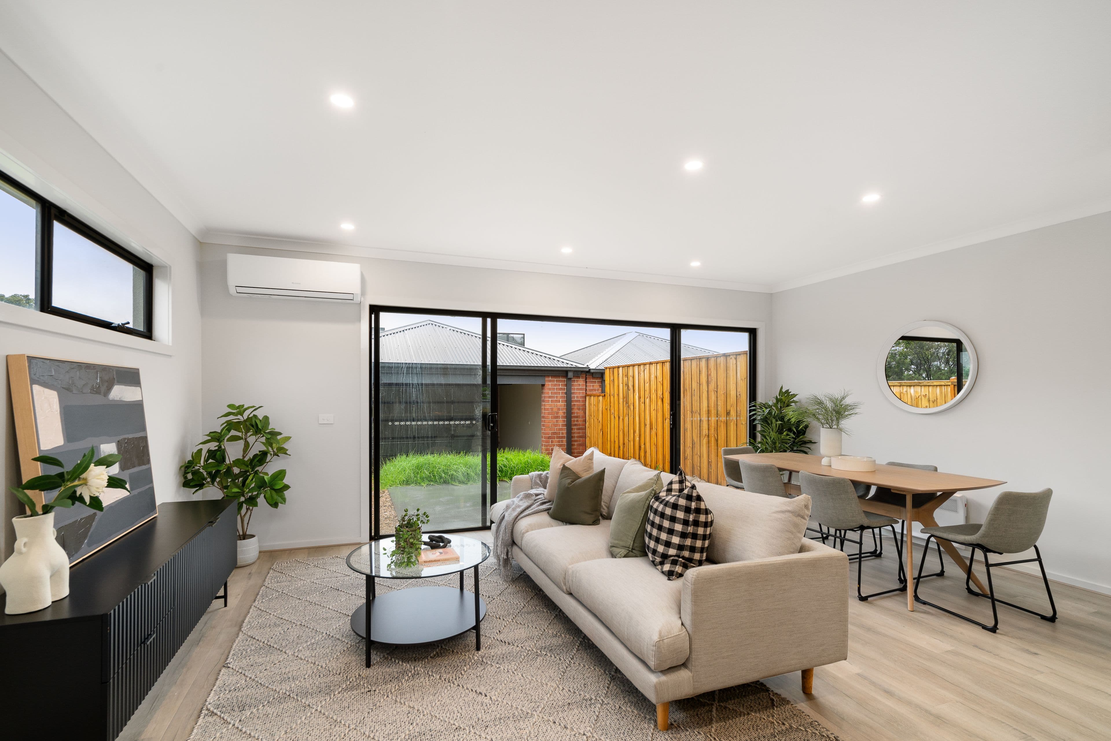 1 Chariot Walk, Sunbury VIC 3429, Sunbury - Thumbnail 3