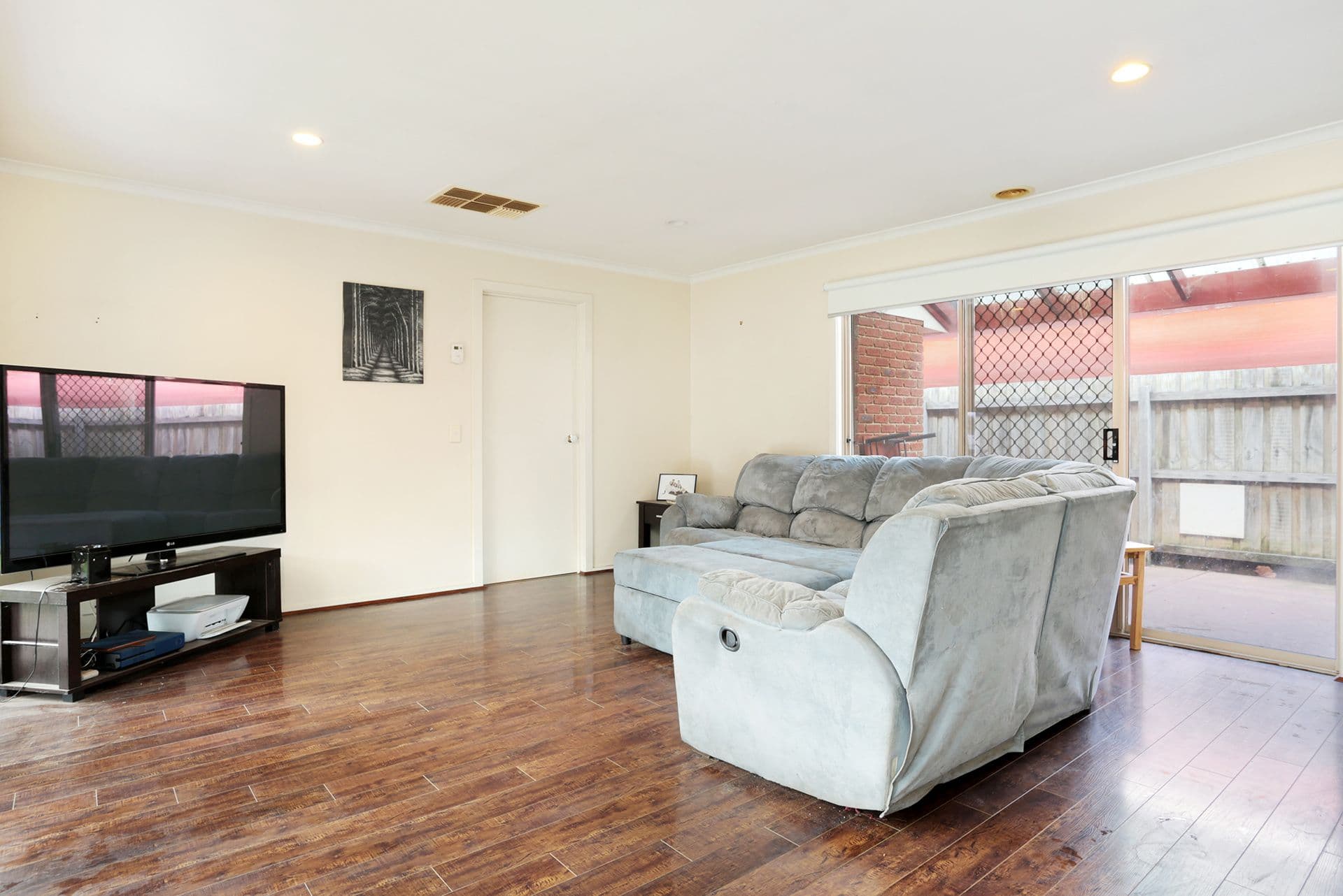 63 Maple Crescent, Hoppers Crossing VIC 3029, Hoppers Crossing - Thumbnail 4