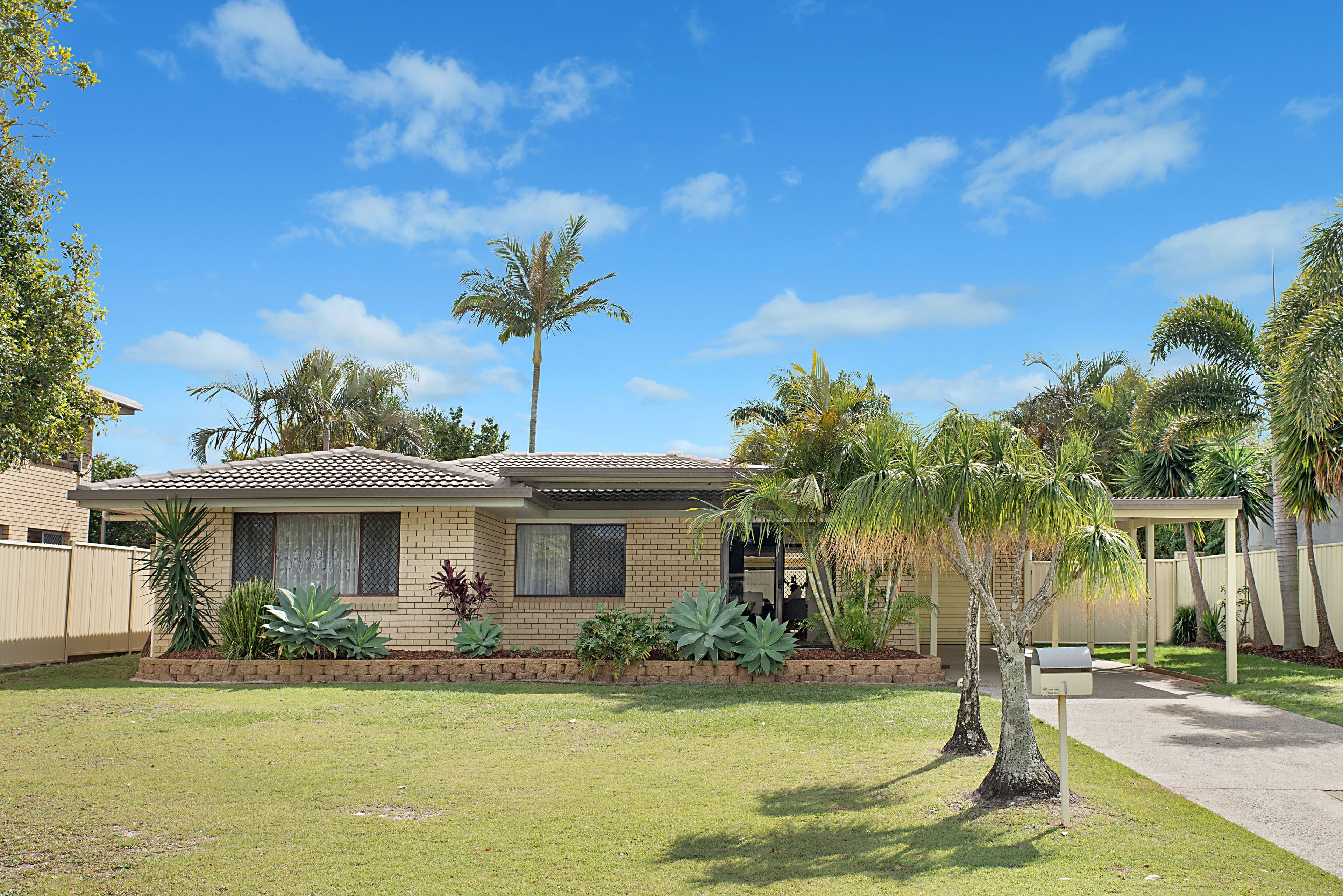 1 Cunningham Court, Golden Beach QLD 4551, Golden Beach - Image 1