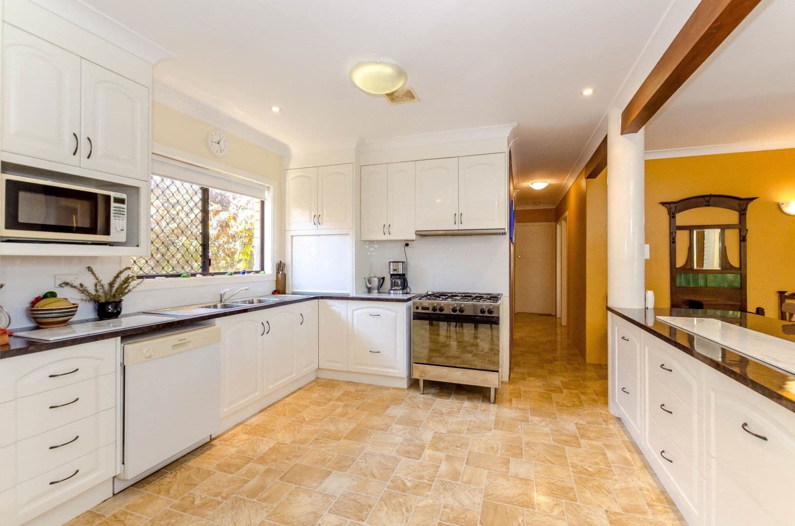 19 Brown Street, Calliope QLD 4680, Calliope - Thumbnail 5