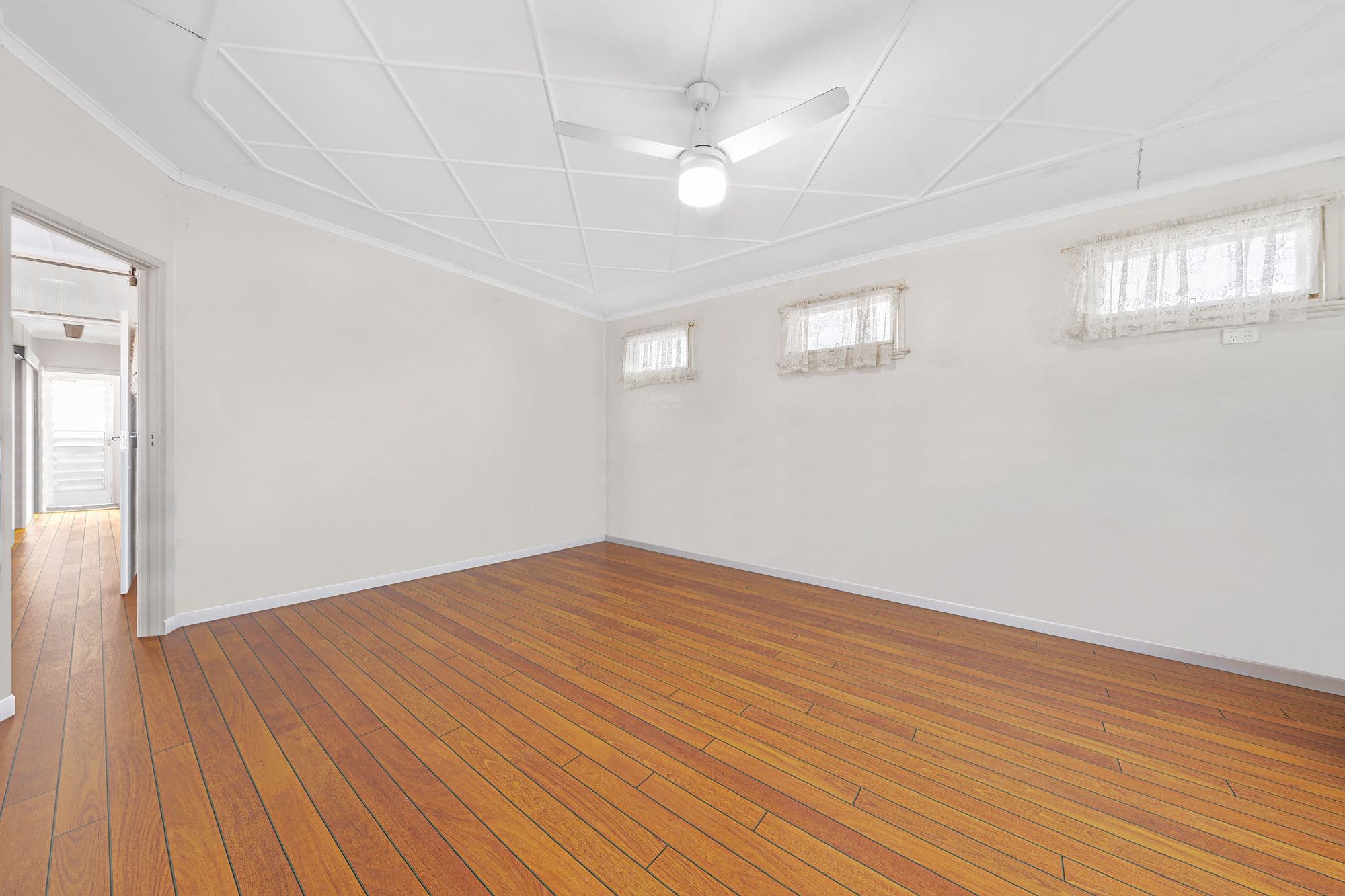 43 Laura Street, Clontarf QLD 4019, Clontarf - Thumbnail 3