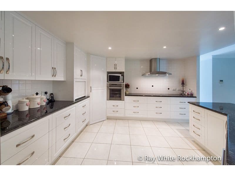 7 Treefern Terrace, FRENCHVILLE QLD 4701, Frenchville - Thumbnail 4