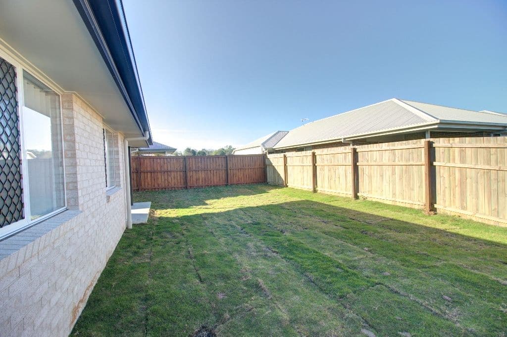 3 Dennis Street, Walloon QLD 4306, Walloon - Thumbnail 5
