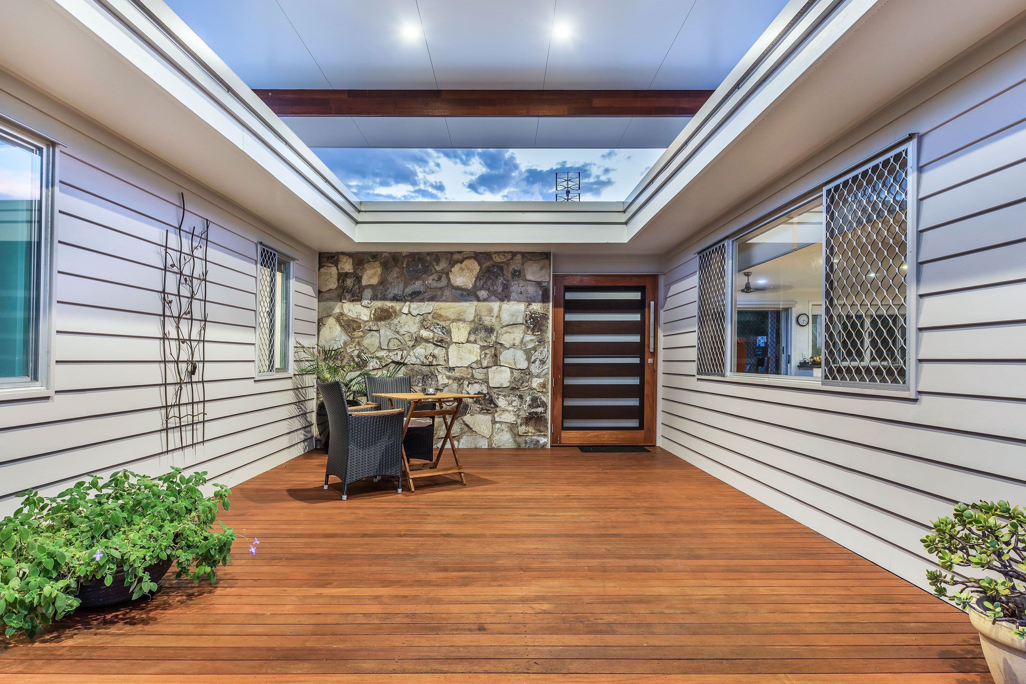 8 Centenary Crescent, Maroochydore QLD 4558, Maroochydore - Thumbnail 2