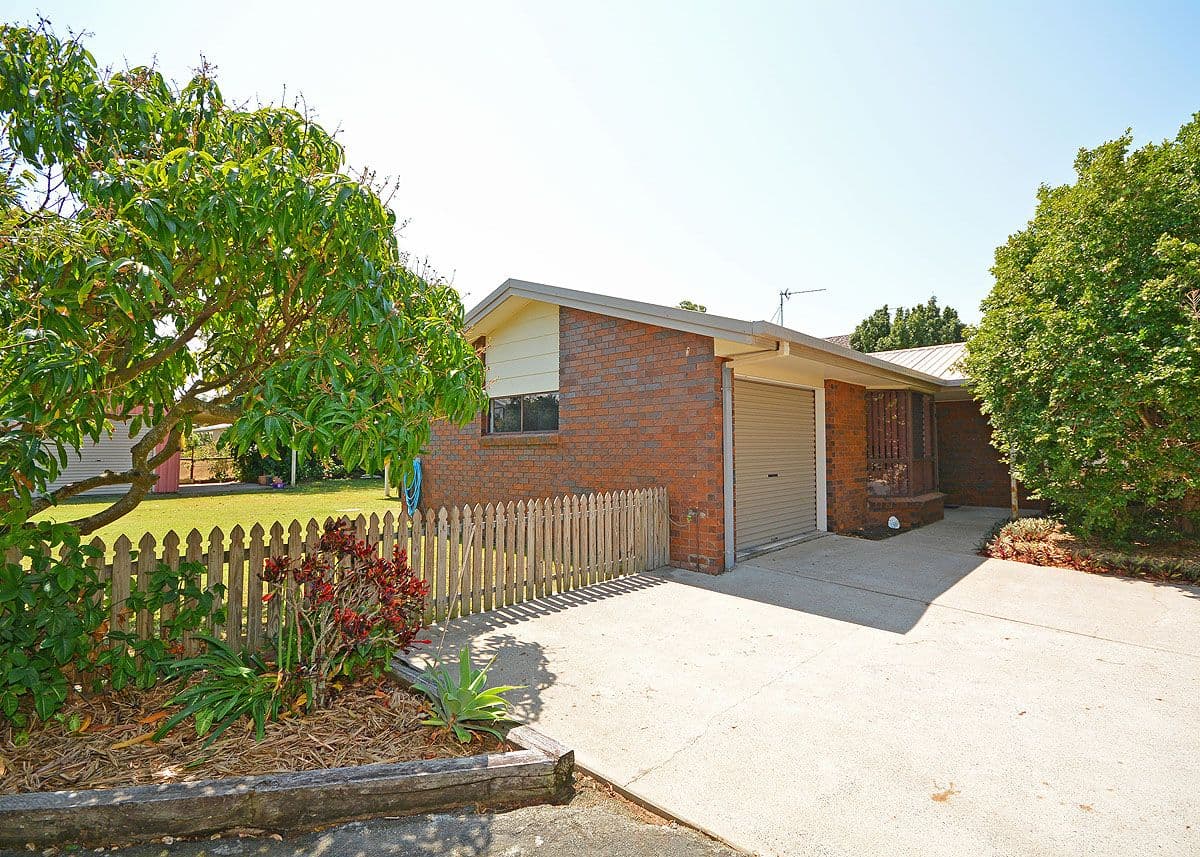 71 Corser Street, Point Vernon QLD 4655, Point Vernon - Thumbnail 3