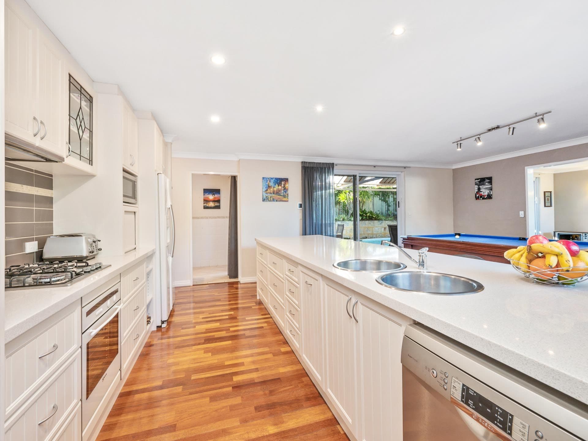 17 Ferncroft Way, Kingsley WA 6026, Kingsley - Thumbnail 2