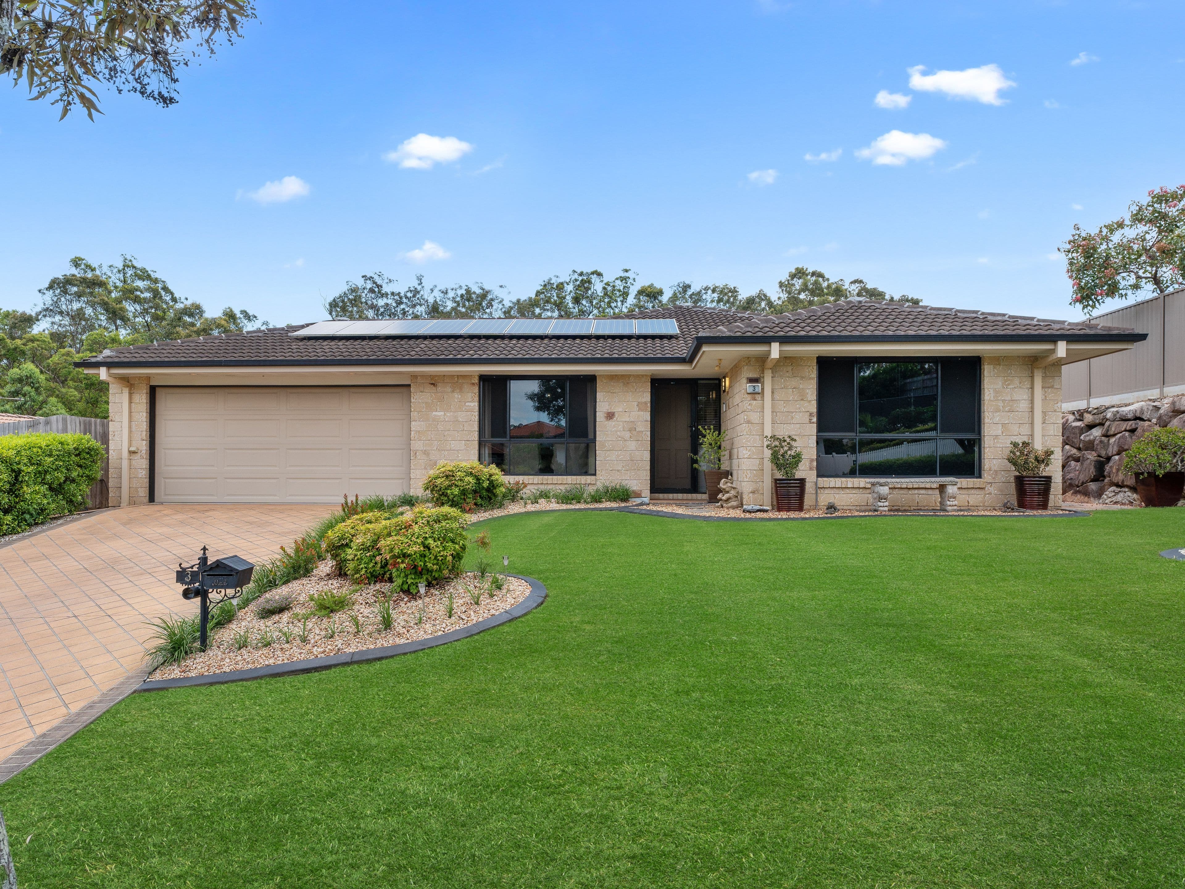 3 Coolgardie Court, Arana Hills QLD 4054, Arana Hills - Image 1