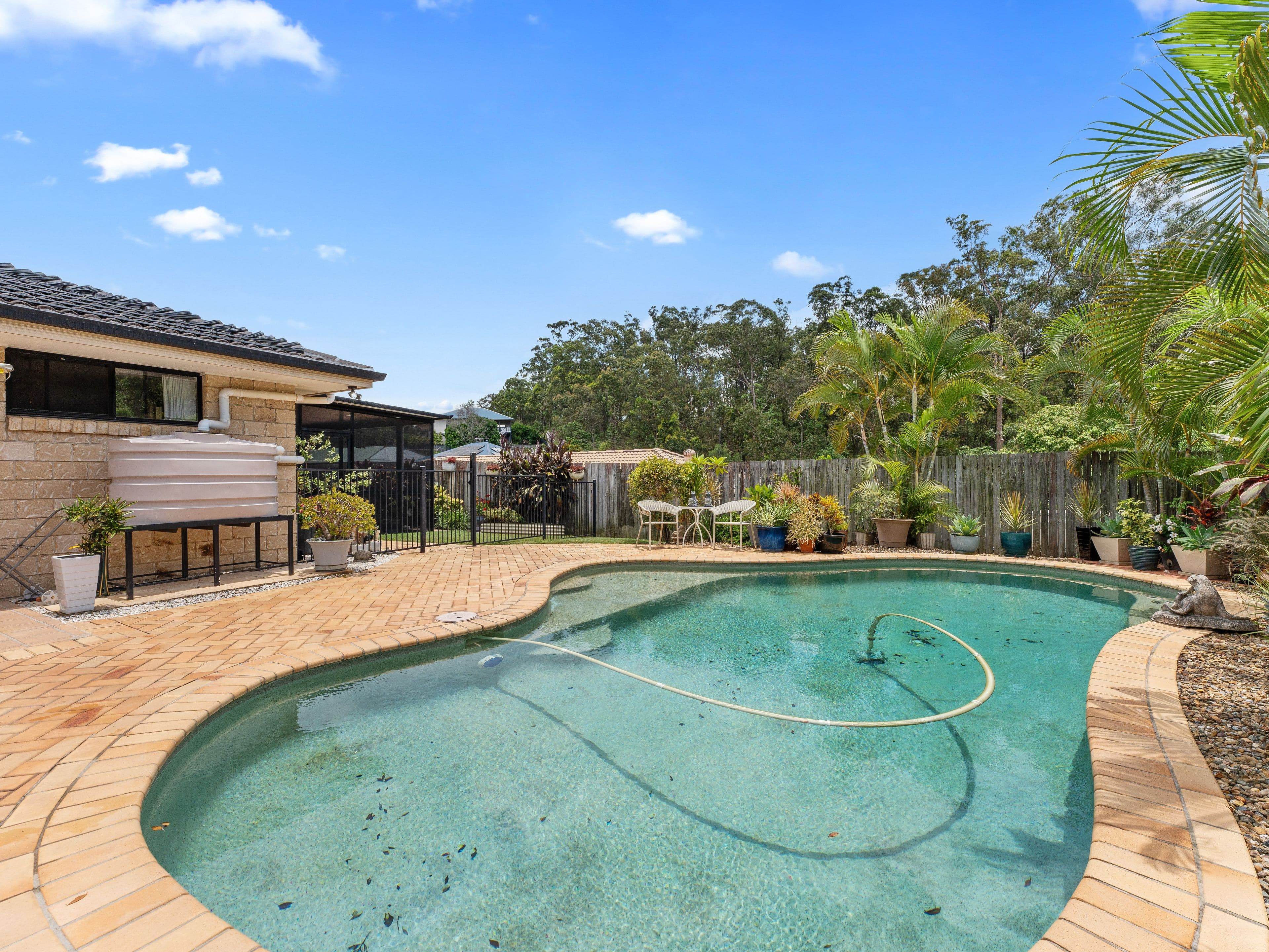 3 Coolgardie Court, Arana Hills QLD 4054, Arana Hills - Thumbnail 2