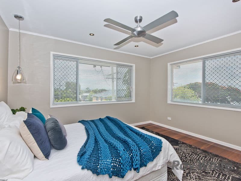 32 Mongabarra Street, Bracken Ridge QLD 4017, Bracken Ridge - Thumbnail 6