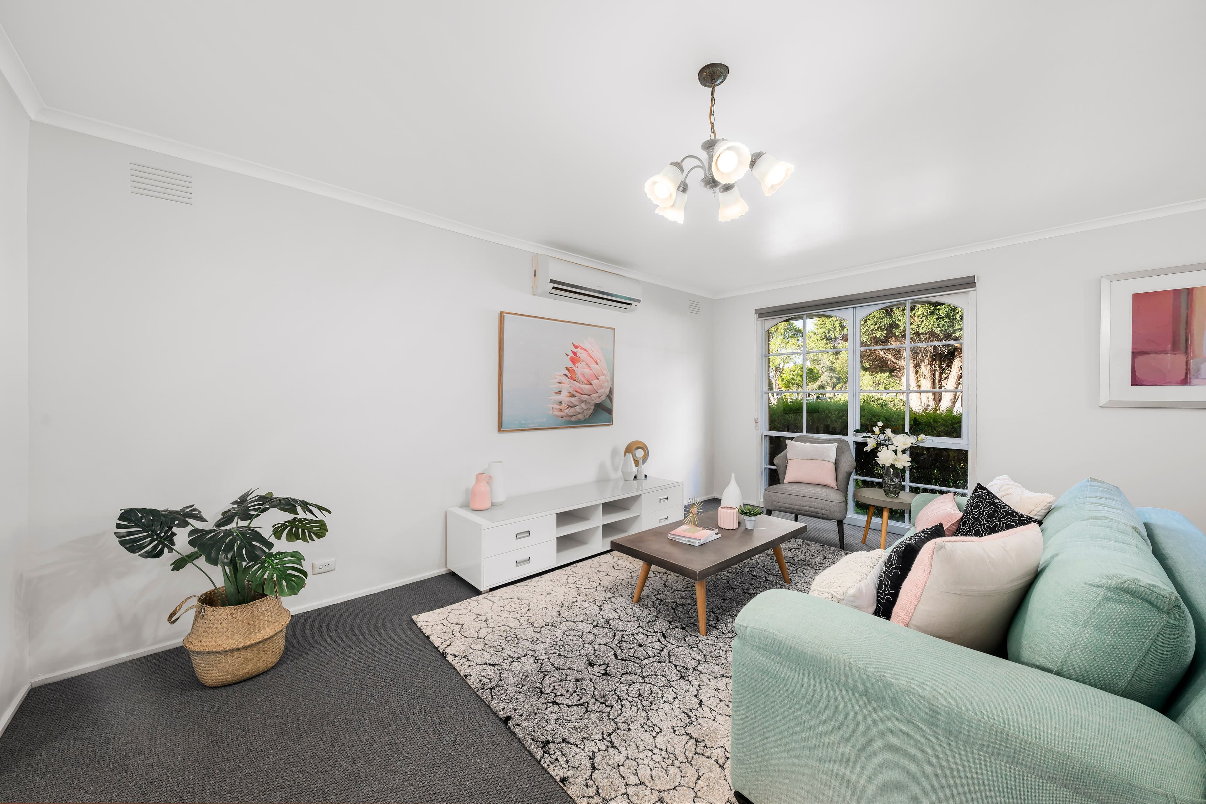 17 Fraser Crescent, Wantirna South VIC 3152, Wantirna South - Thumbnail 2