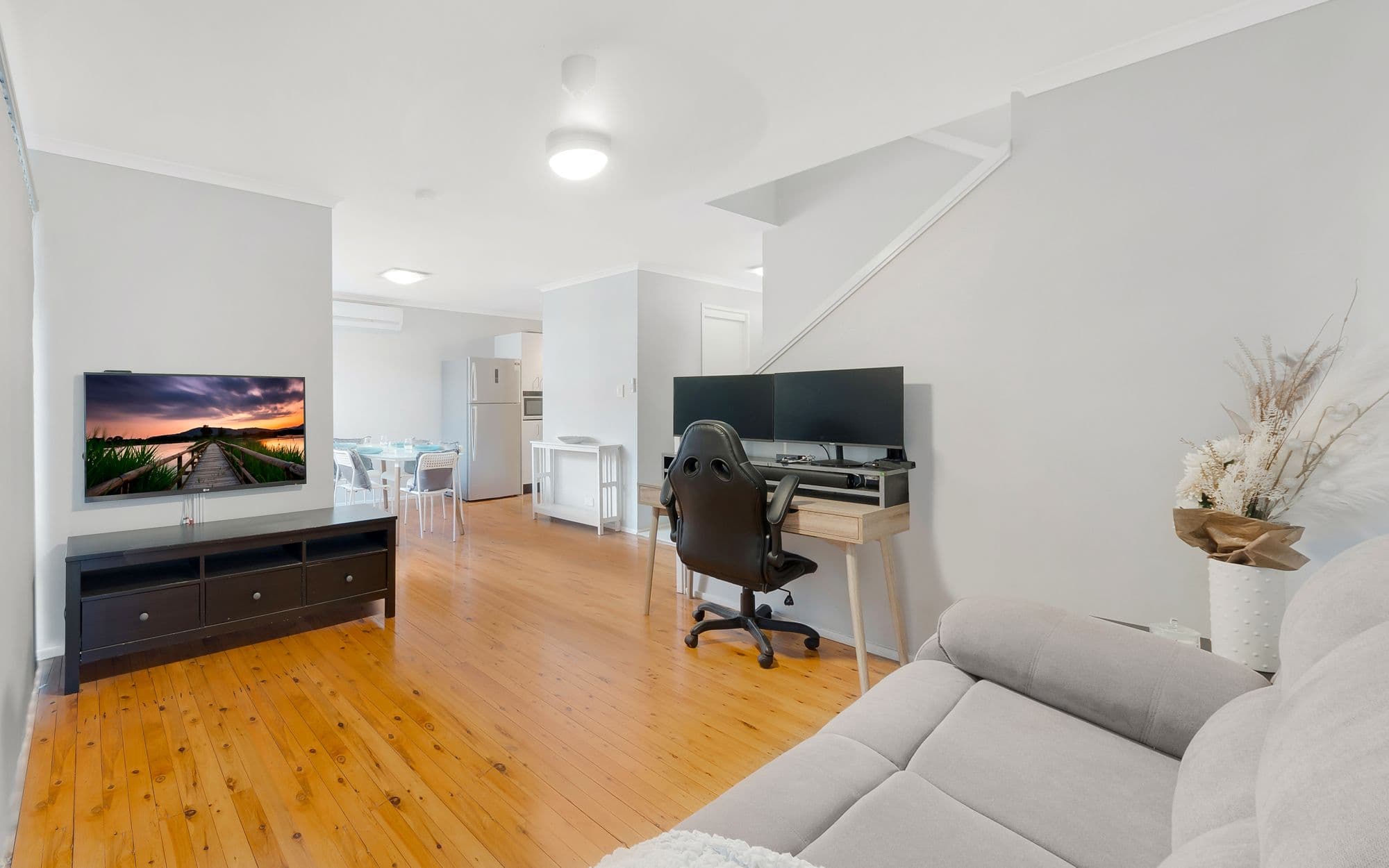 6 Airdsley Lane, Bradbury NSW 2560, Bradbury - Thumbnail 2