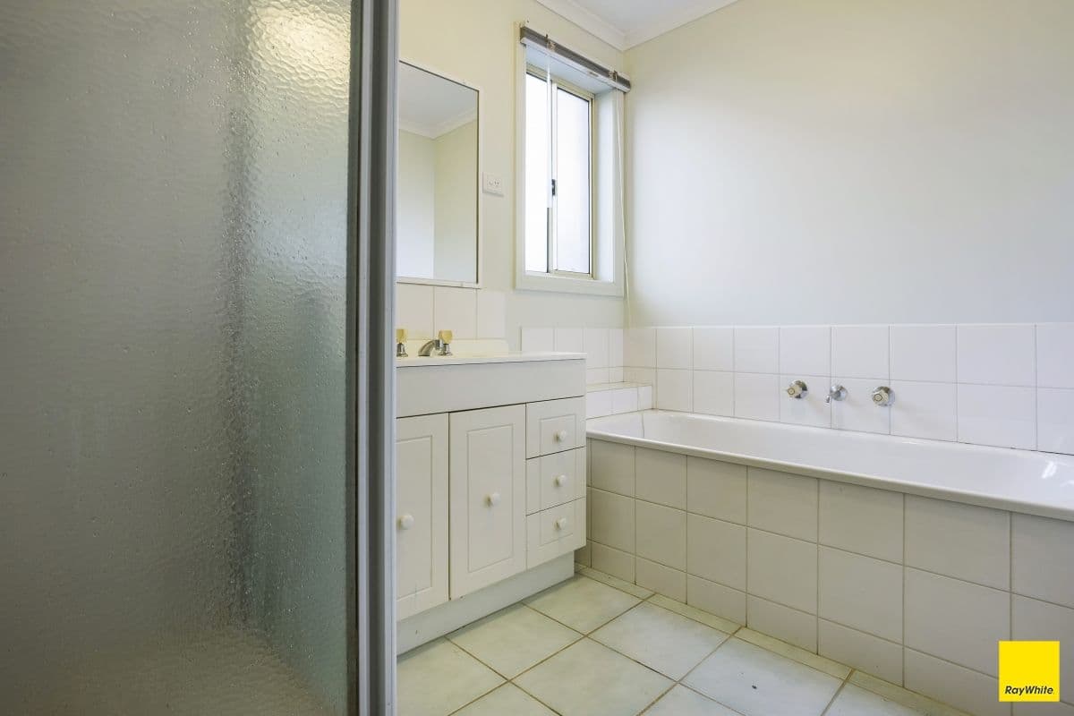 15 Woodville Park Drive, Hoppers Crossing VIC 3029, Hoppers Crossing - Thumbnail 8