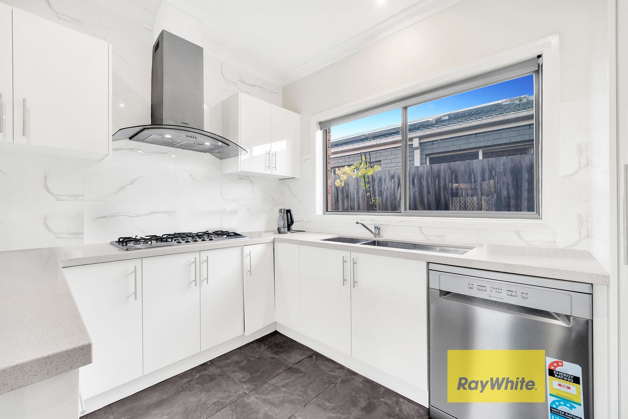 11 River Terrace, Hallam VIC 3803, Hallam - Thumbnail 3