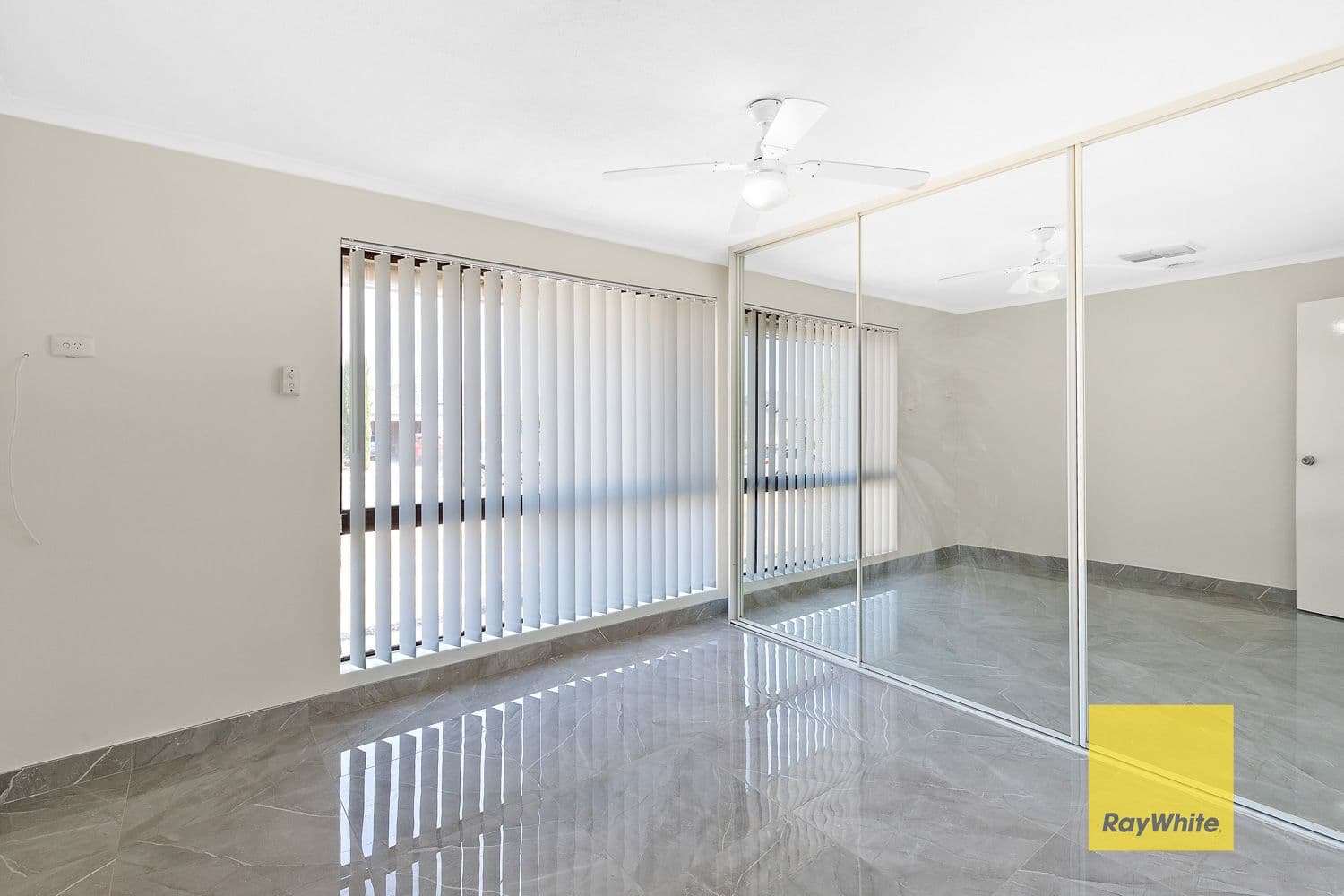 62 Murdoch Road, Thornlie WA 6108, Thornlie - Thumbnail 5