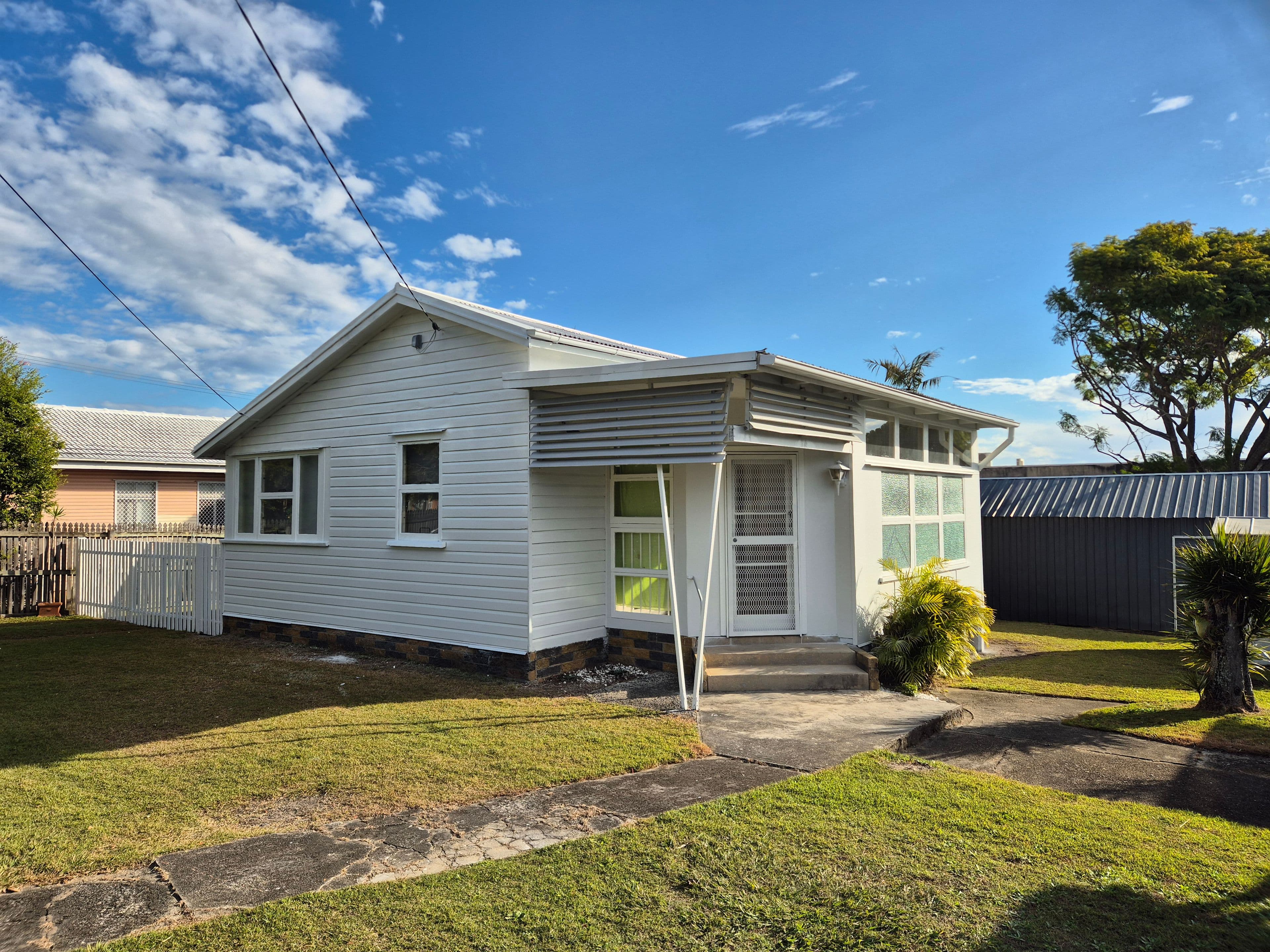 24 Ashmole Road, Redcliffe QLD 4020, Redcliffe - Thumbnail 2
