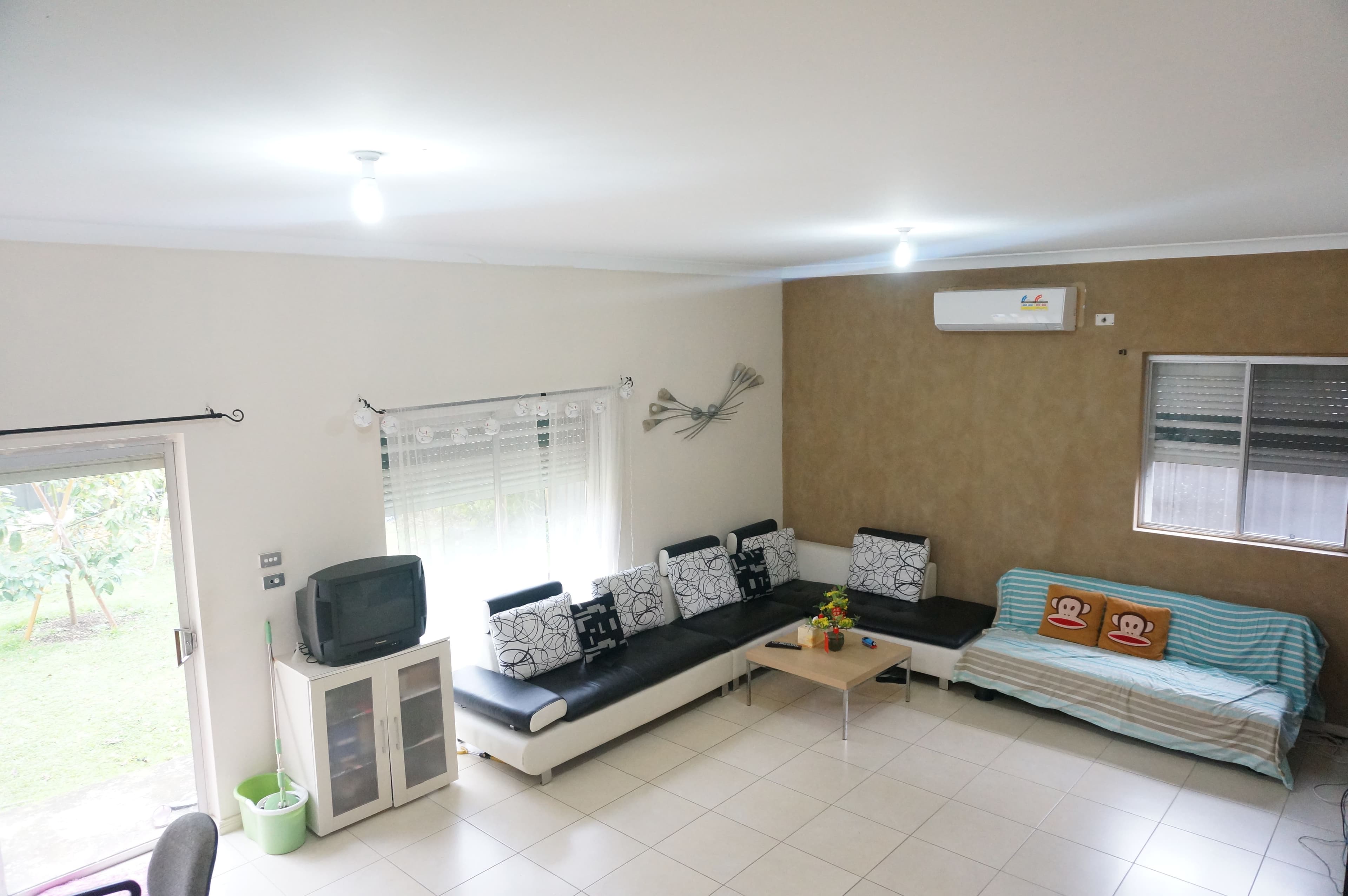 10 Donegal Avenue, Smithfield - Thumbnail 3