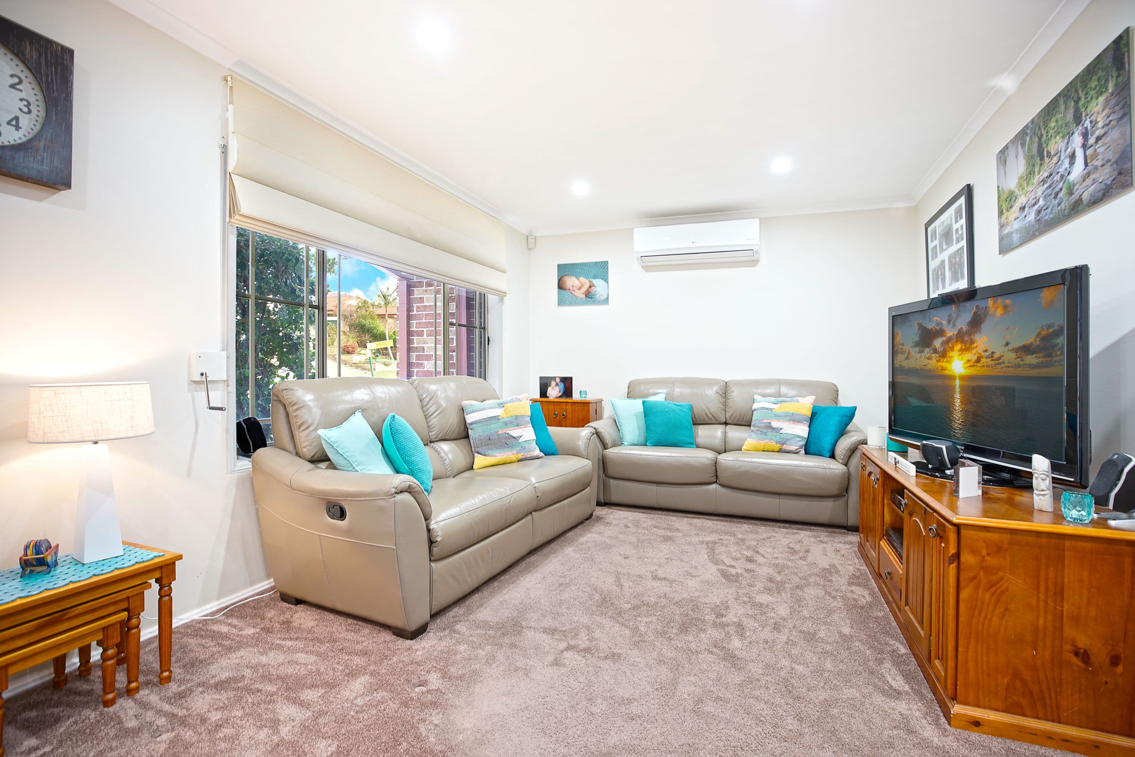9 Kenneth Slessor Drive, Glenmore Park - Thumbnail 2