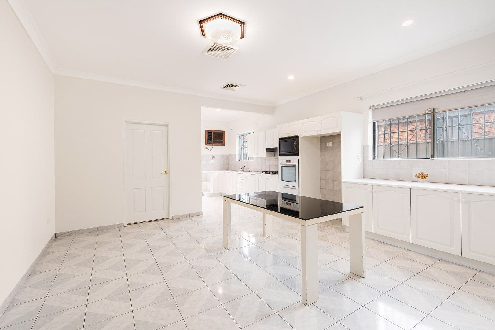 32 Bishop Street, Petersham NSW 2049, Petersham - Thumbnail 3