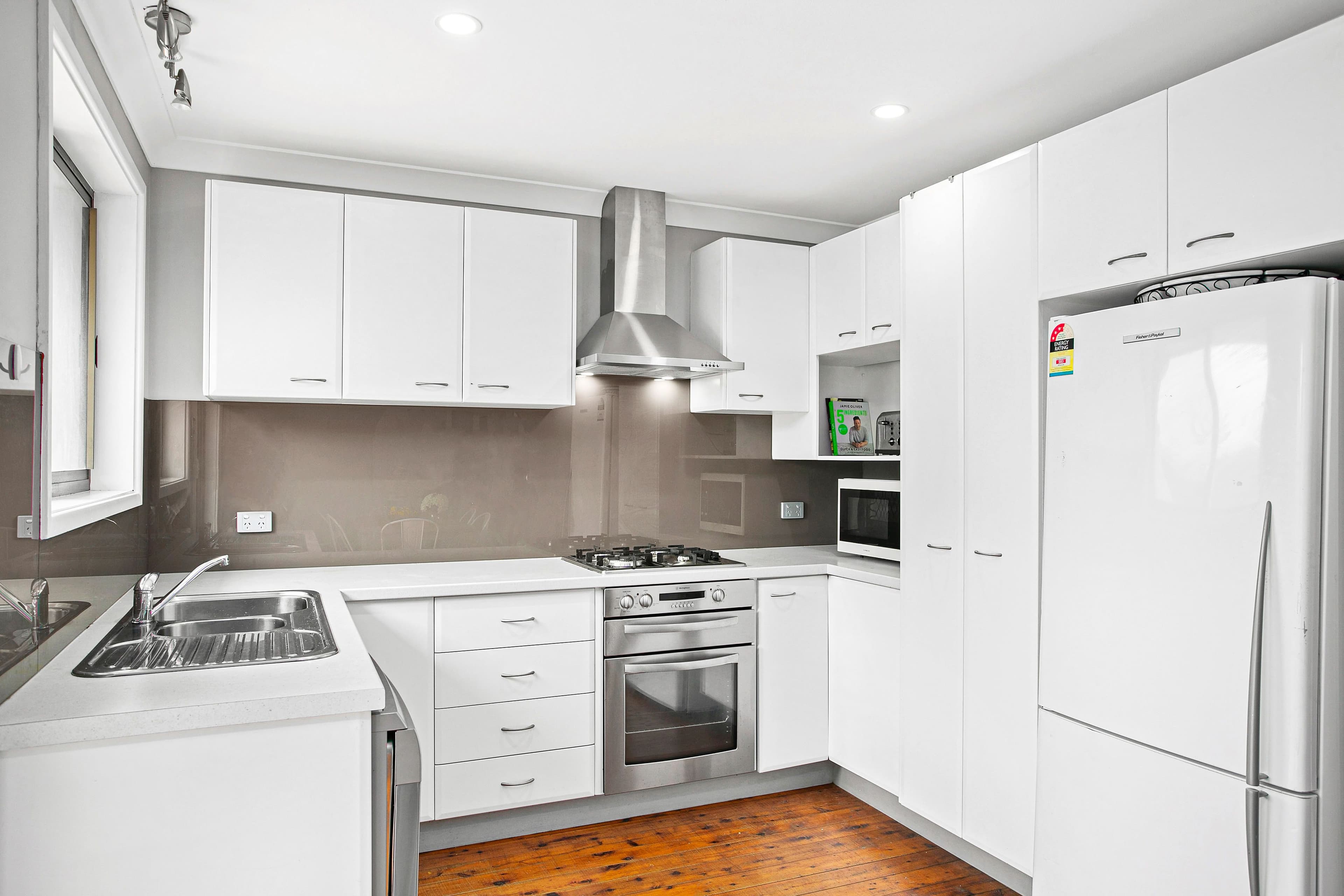 72 The Boulevarde, Oak Flats NSW 2529, Oak Flats - Thumbnail 2