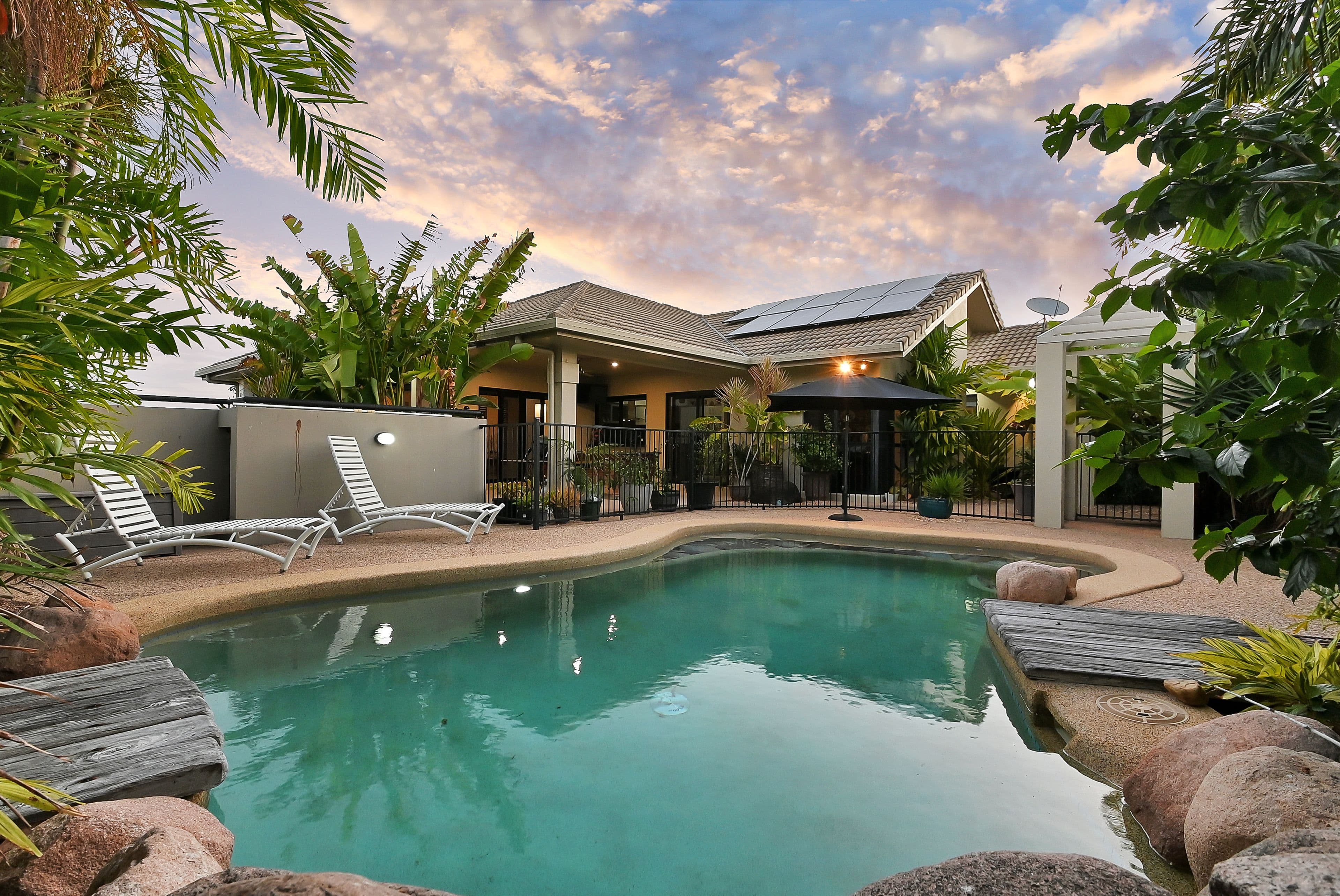 7 Bamboo Crescent, Mount Louisa QLD 4814, Mount Louisa - Image 1