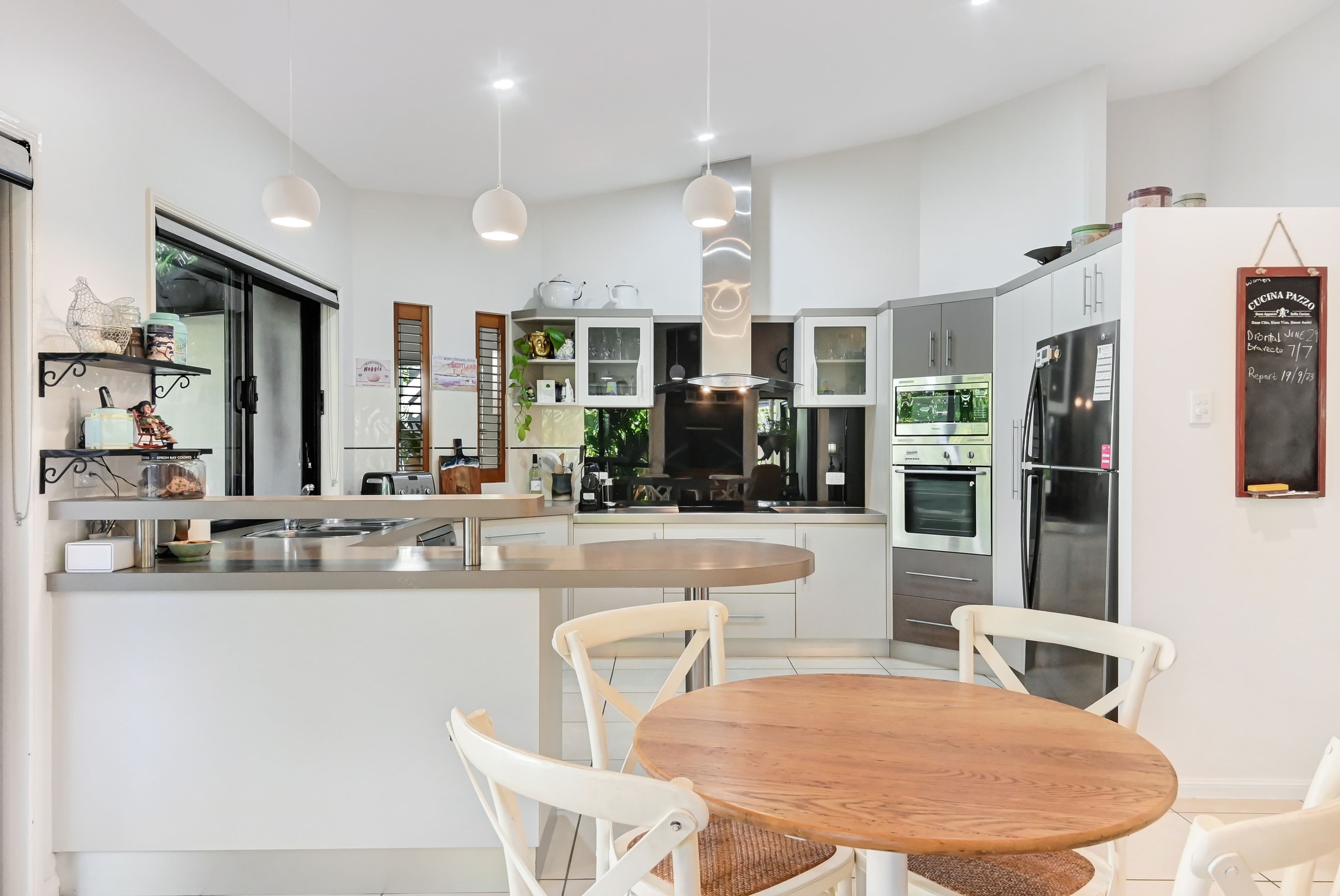 7 Bamboo Crescent, Mount Louisa QLD 4814, Mount Louisa - Thumbnail 5
