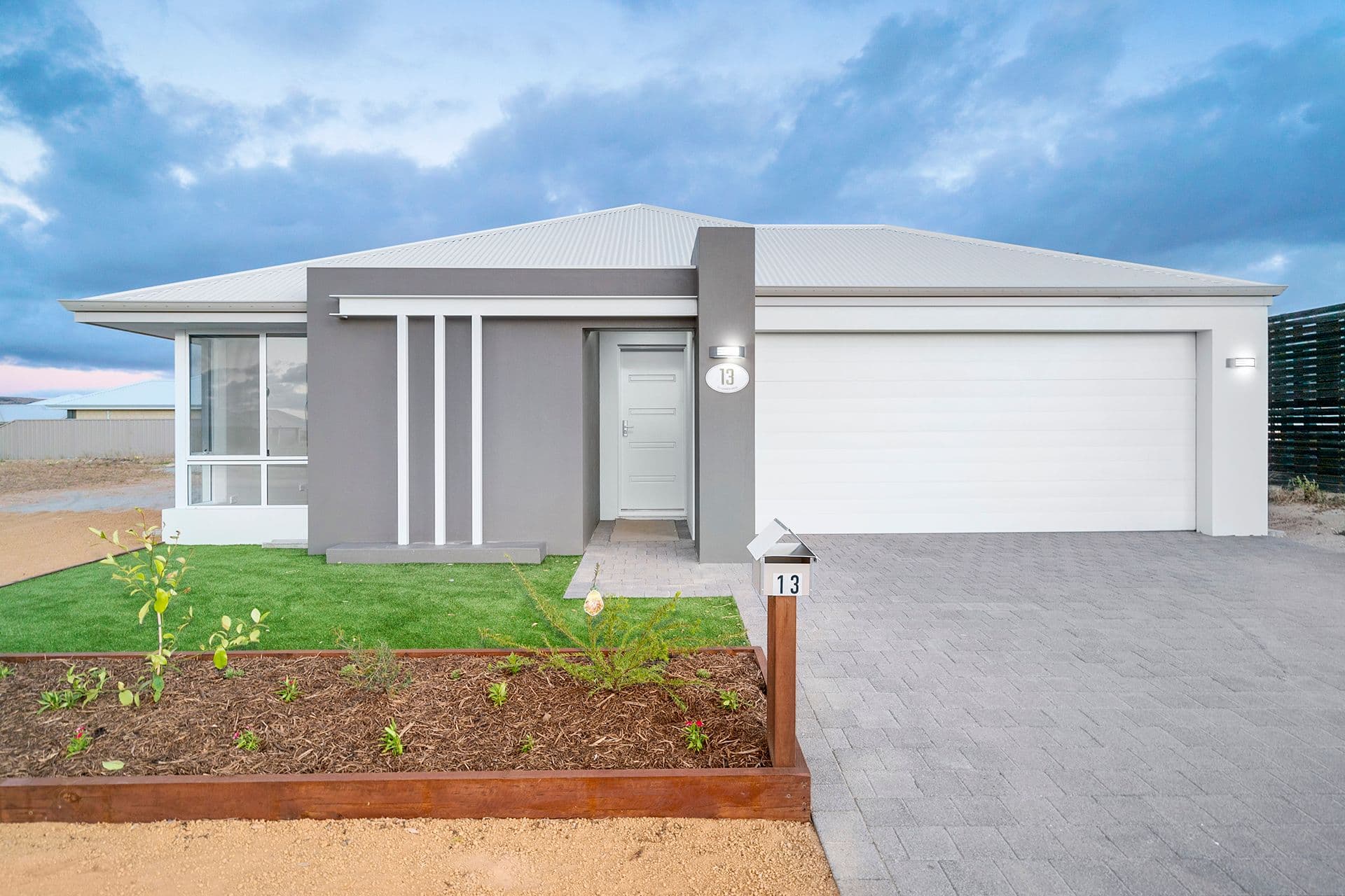 13 Schooner Pass, Glenfield WA 6532, Glenfield - Image 1
