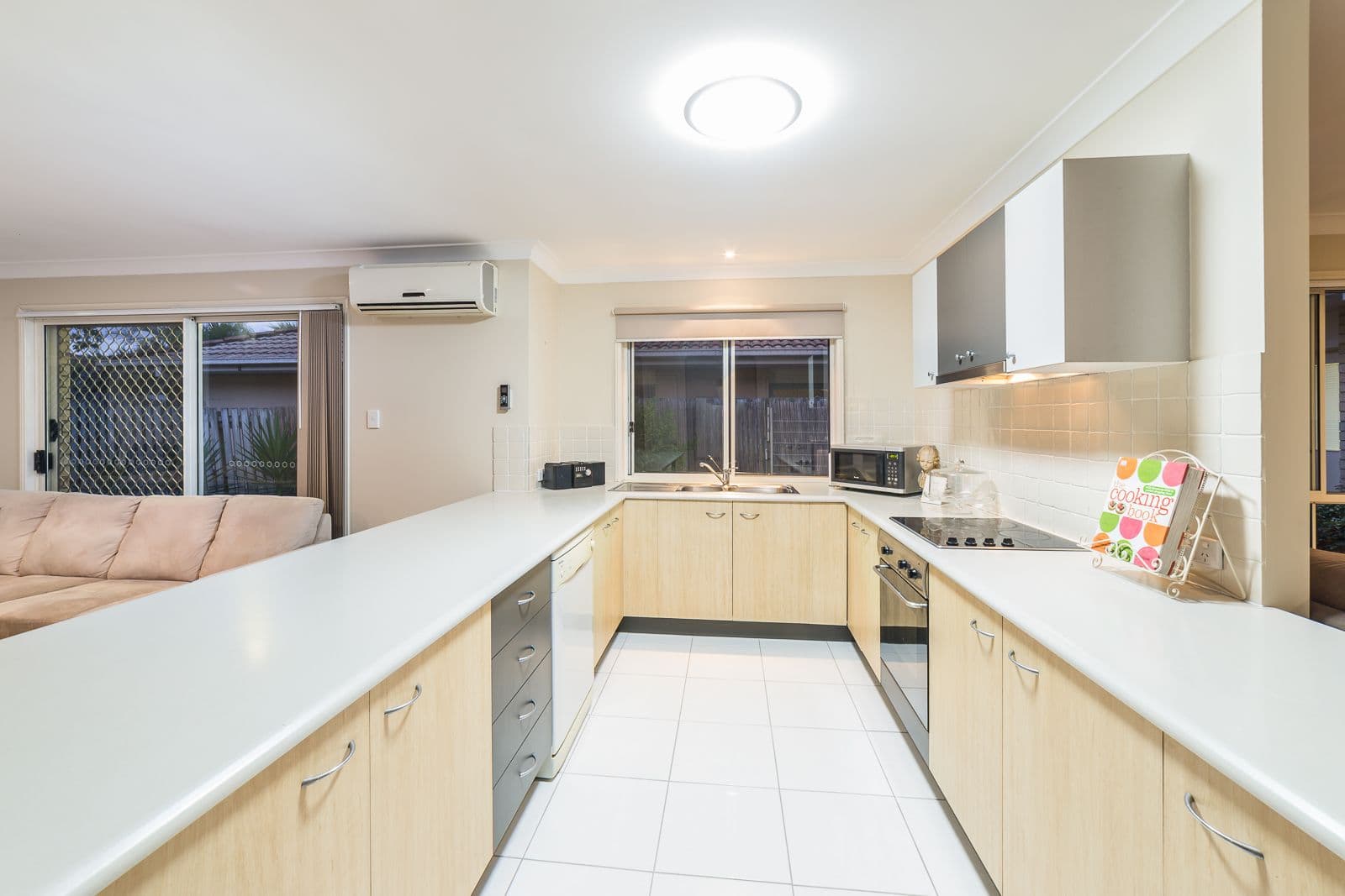 19 Fallow Court, Upper Coomera QLD 4209, Upper Coomera - Thumbnail 3
