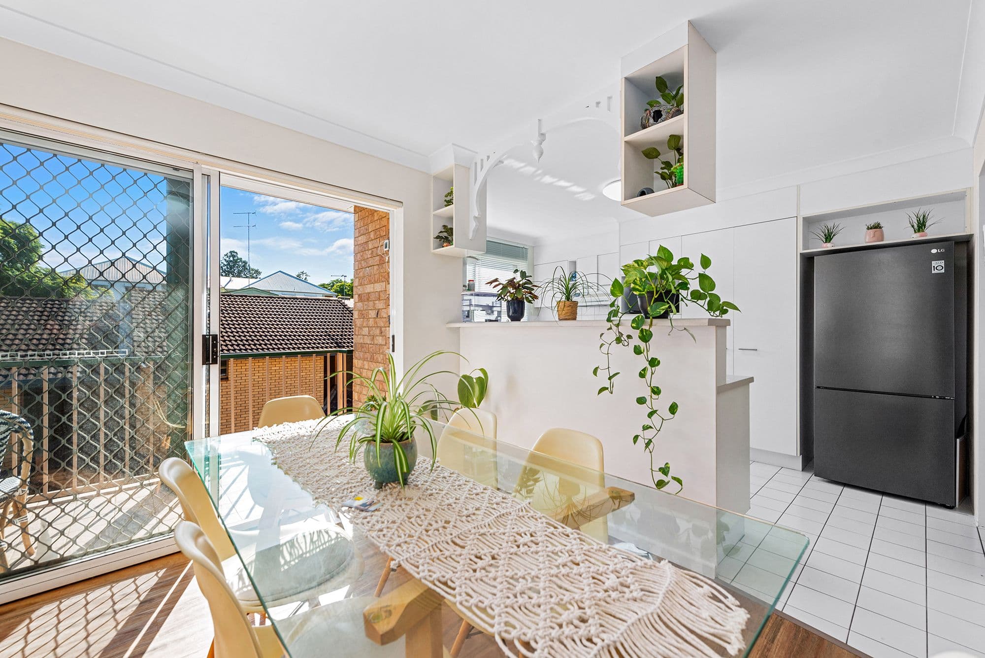 160 Clarence Road, Indooroopilly QLD 4068, Indooroopilly - Thumbnail 3