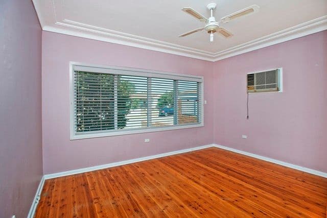 5 Brelogail Street, NORTHMEAD NSW 2152, Northmead - Thumbnail 4