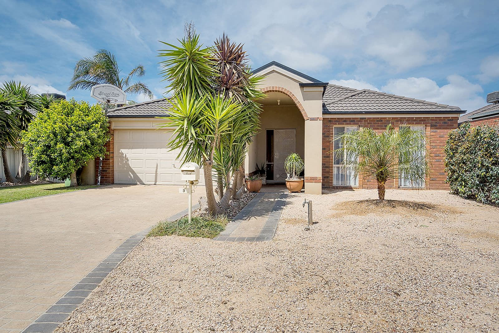 9 Tusmore Rise, Craigieburn VIC 3064, Craigieburn - Image 1