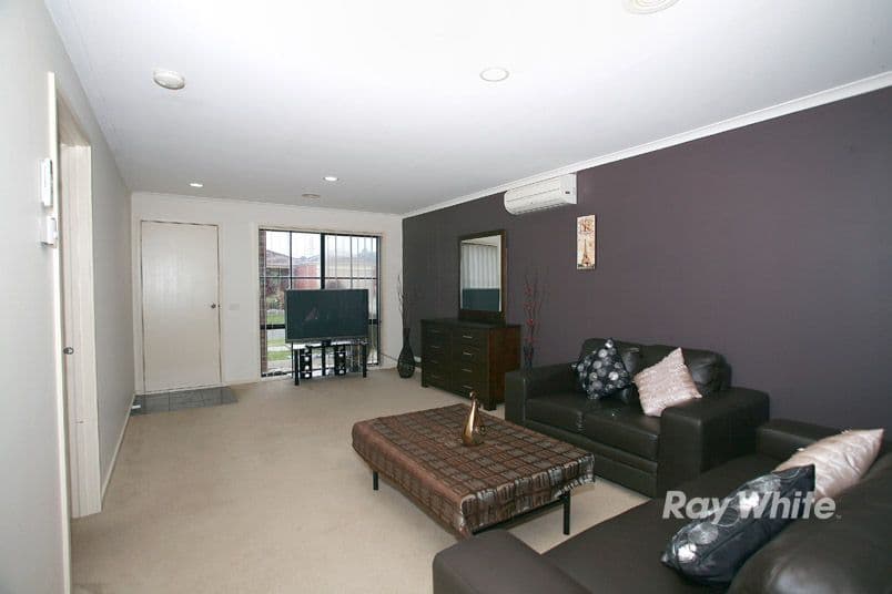 4 Hope Court, CRANBOURNE VIC 3977, Cranbourne West - Thumbnail 5