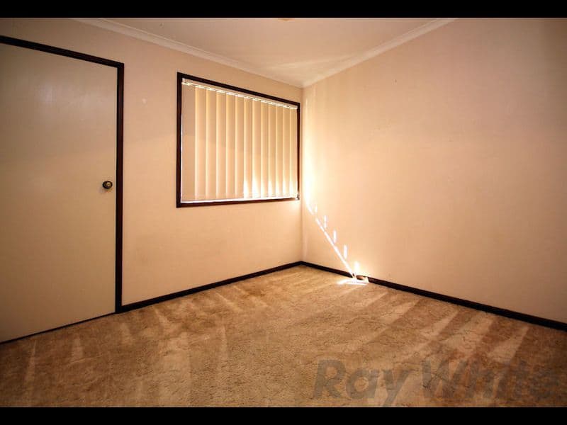 32 Burgoyne Street, BUNDAMBA QLD 4304, Bundamba - Thumbnail 7