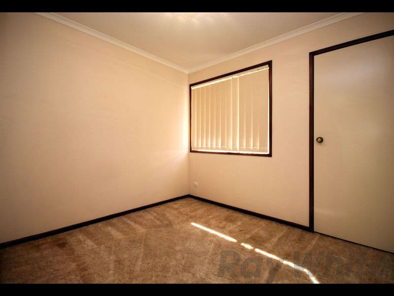 32 Burgoyne Street, BUNDAMBA QLD 4304, Bundamba - Thumbnail 8