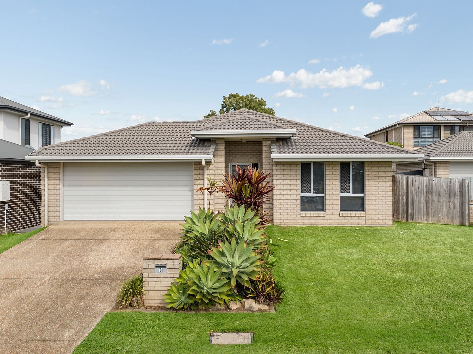 8 Lauren Circuit, Brighton QLD 4017, Brighton - Image 1