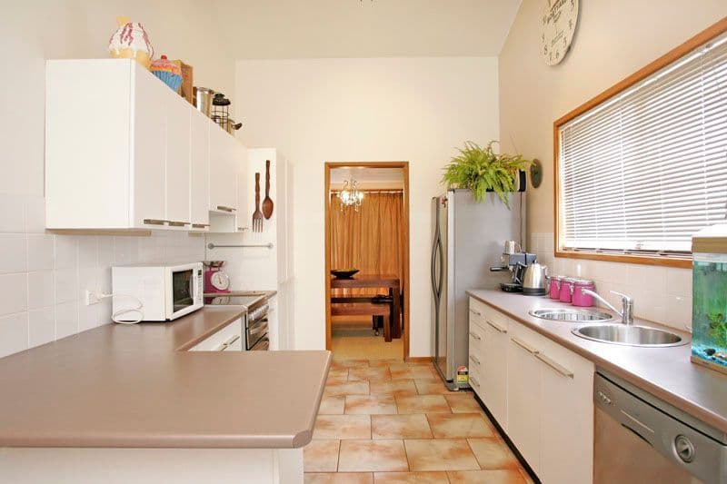 7 Pendant Parade, KILLARNEY VALE NSW 2261, Killarney Vale - Thumbnail 6