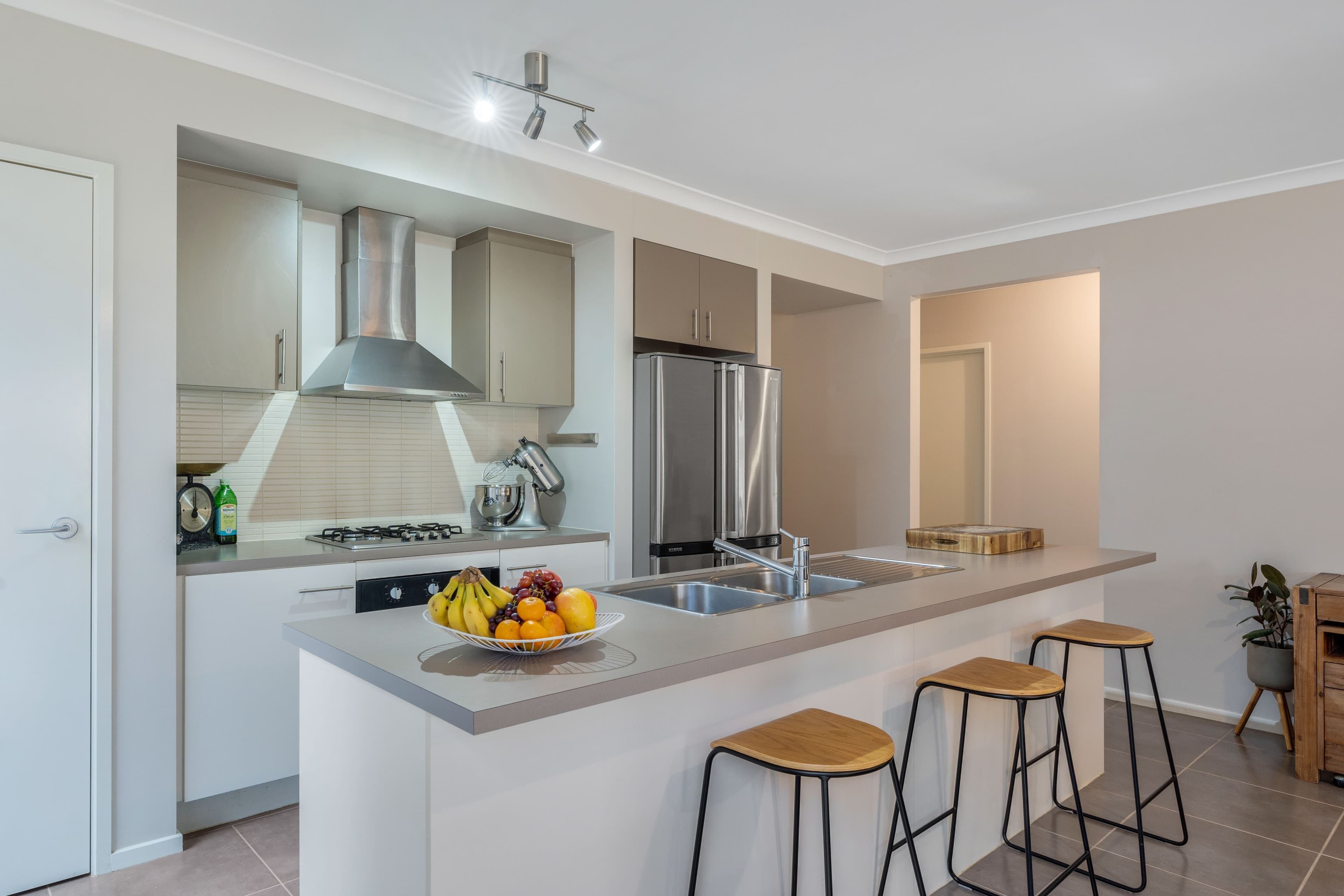 129 Huntington Drive, Craigieburn VIC 3064, Craigieburn - Thumbnail 3
